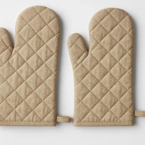 Quilted Oven Mitts Set of 2 with Hanging Loop Cotton and Polyester